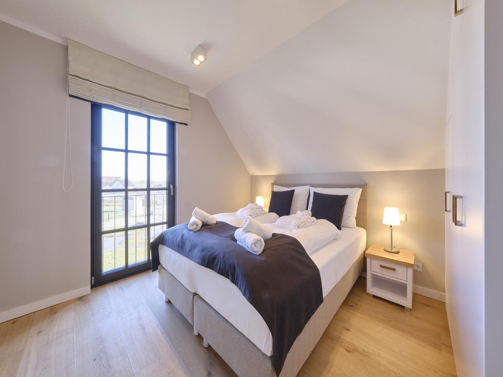 Reetland Am Meer - Luxusplus Reetdachvilla Mit 4 Schlafzimmern, Aussensauna, Loungebereich Und Kamin G07 드란스케 외부 사진