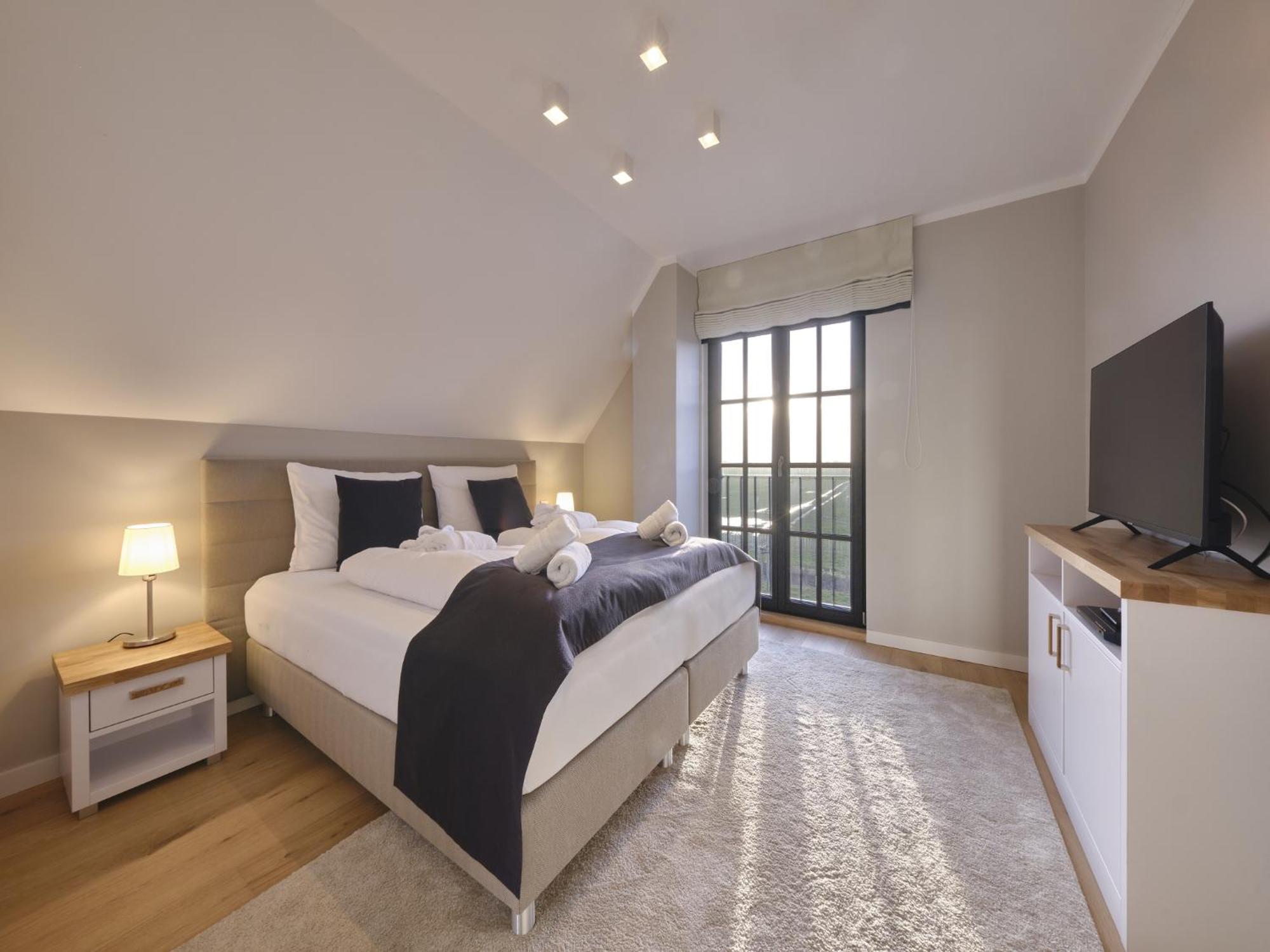 Reetland Am Meer - Luxusplus Reetdachvilla Mit 4 Schlafzimmern, Aussensauna, Loungebereich Und Kamin G07 드란스케 외부 사진